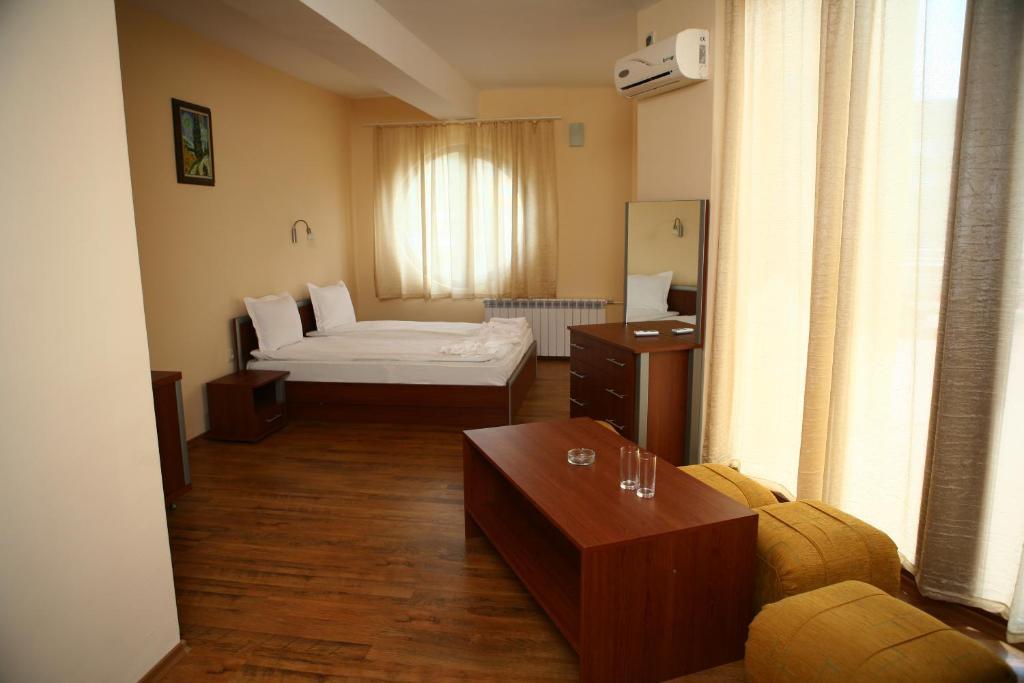 Hotel Queen Aydemir Oda fotoğraf
