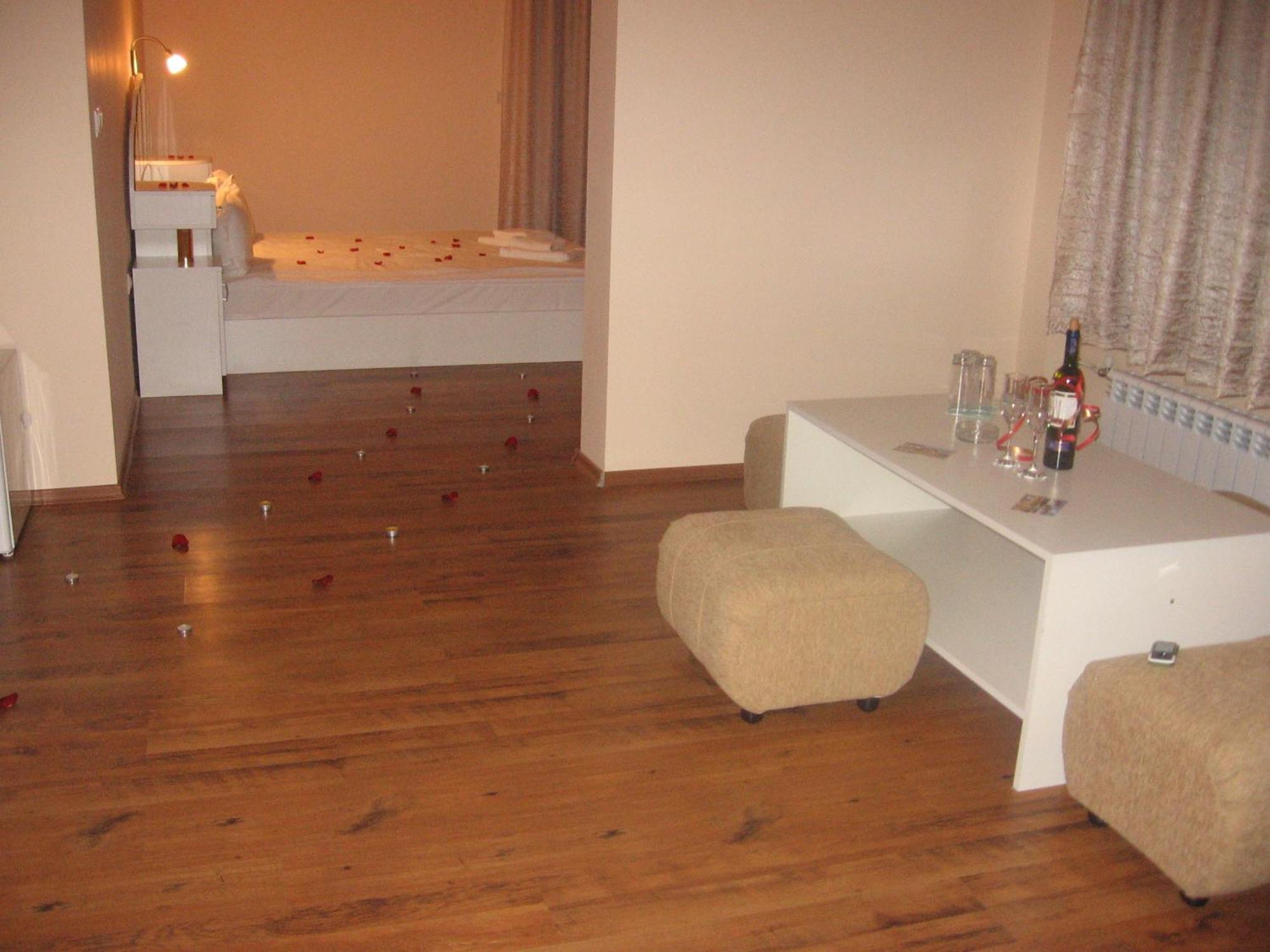Hotel Queen Aydemir Oda fotoğraf